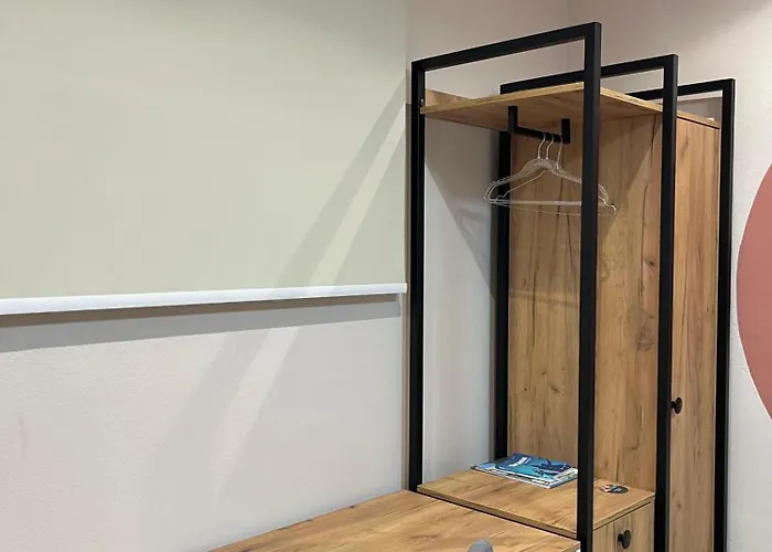 Boulevard Nest - Tirana